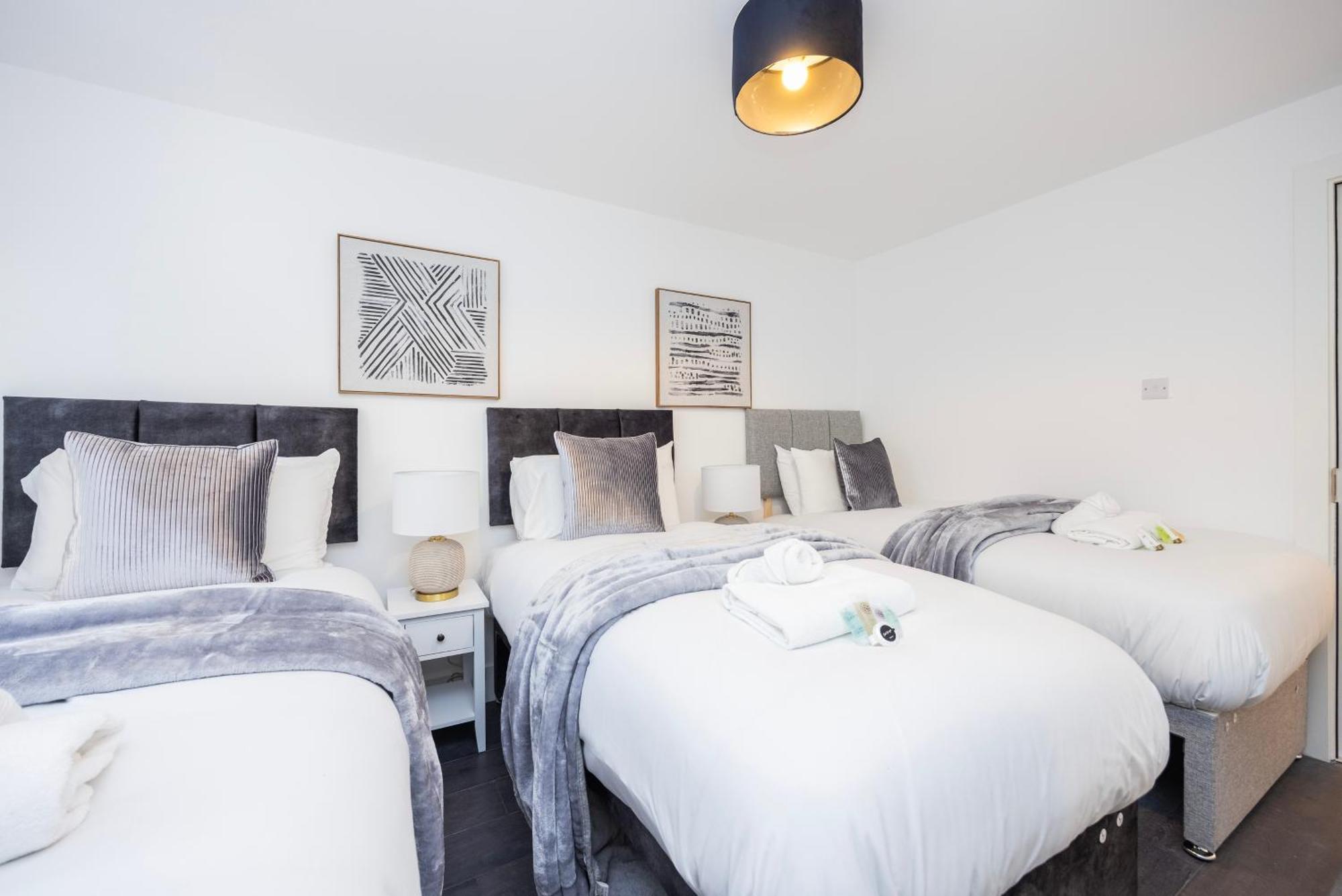 Block Of Apartments In Croydon ,Long Stays , Weekly & Monthly Offers , Contractors , Relocations , Leisure & Family Stays Exterior foto