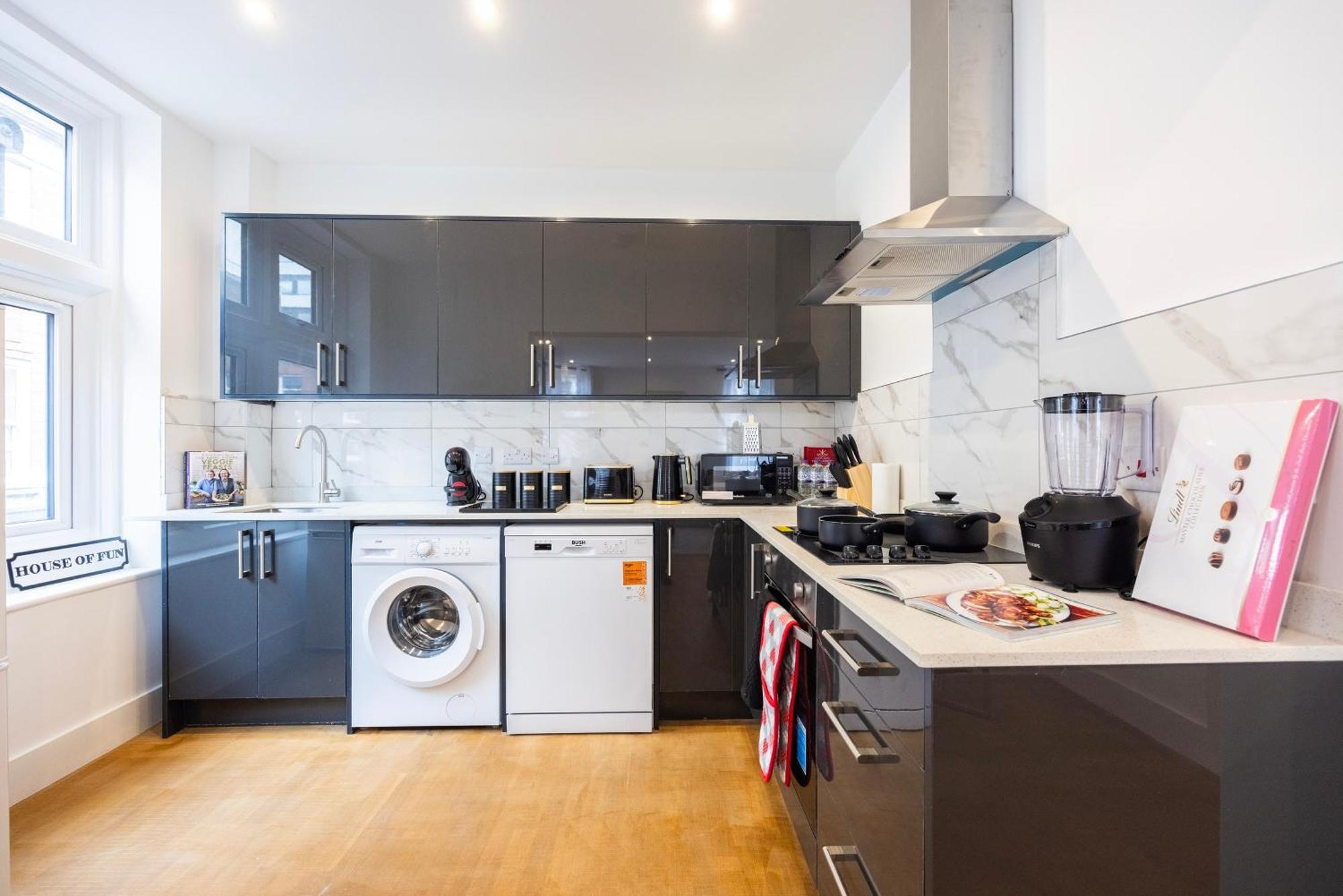 Block Of Apartments In Croydon ,Long Stays , Weekly & Monthly Offers , Contractors , Relocations , Leisure & Family Stays Exterior foto