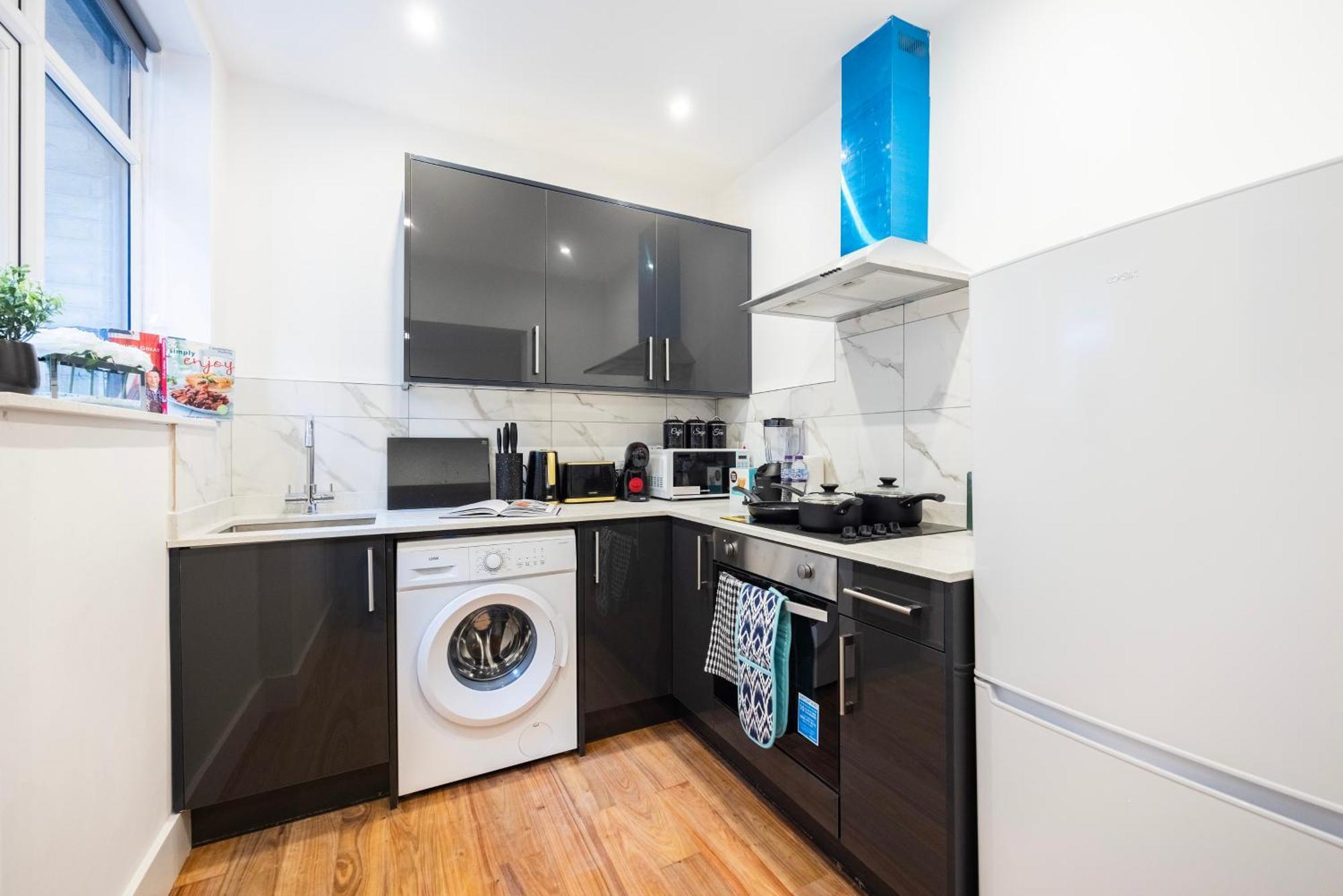 Block Of Apartments In Croydon ,Long Stays , Weekly & Monthly Offers , Contractors , Relocations , Leisure & Family Stays Exterior foto